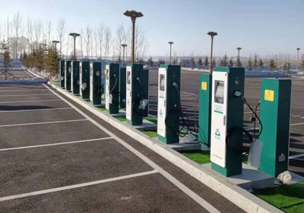 新能源充電樁前景廣闊，度滿滿充電樁加盟 成本、流程與市場機遇全解析